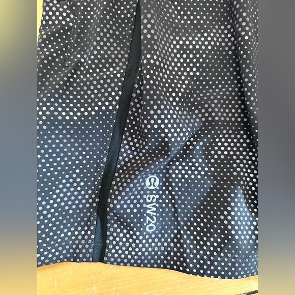 Lululemon Seawheeze 2020 Pace Breaker Shorts - Picture 5 of 7
